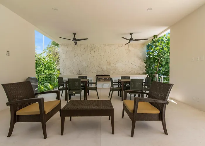 Apartment Alma Walk To Caribbean Sea View Rooftop Pools *