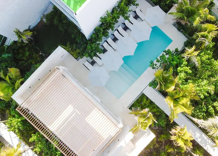 Alma Walk To Caribbean Sea View Rooftop Pools Apartment