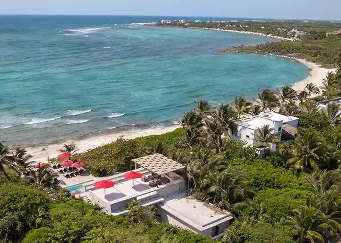 Apartment Alma Walk To Caribbean Sea View Rooftop Pools